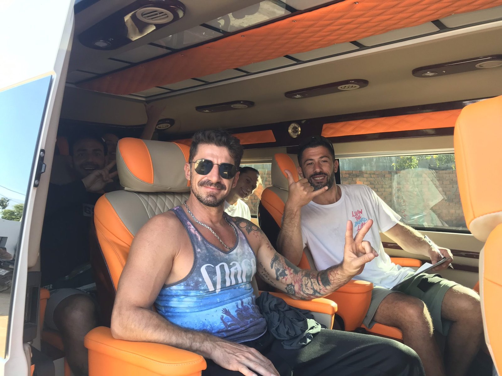 taxi sân bay cam ranh ninh thuận, đưa đón sân bay về ninh thuận, taxi ninh thuận đi sân bay