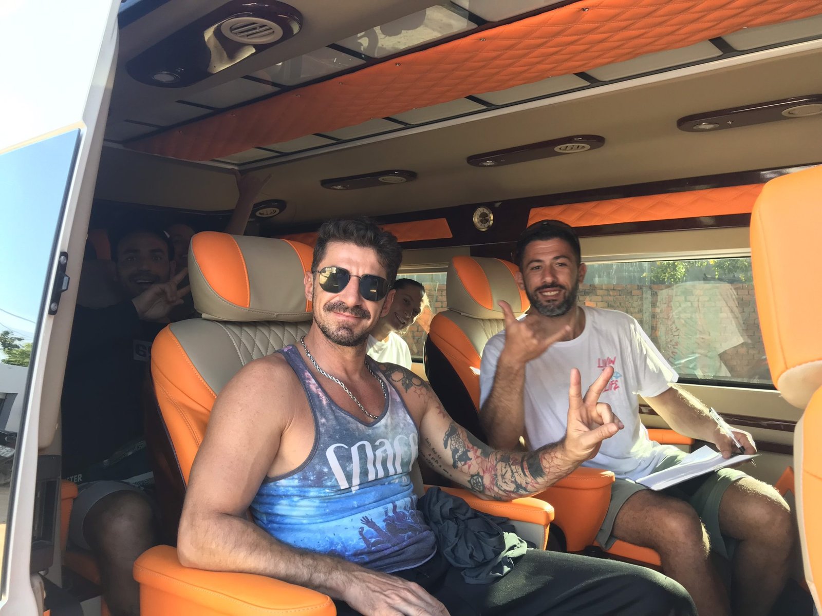 taxi sân bay cam ranh ninh thuận, đưa đón sân bay về ninh thuận, taxi ninh thuận đi sân bay