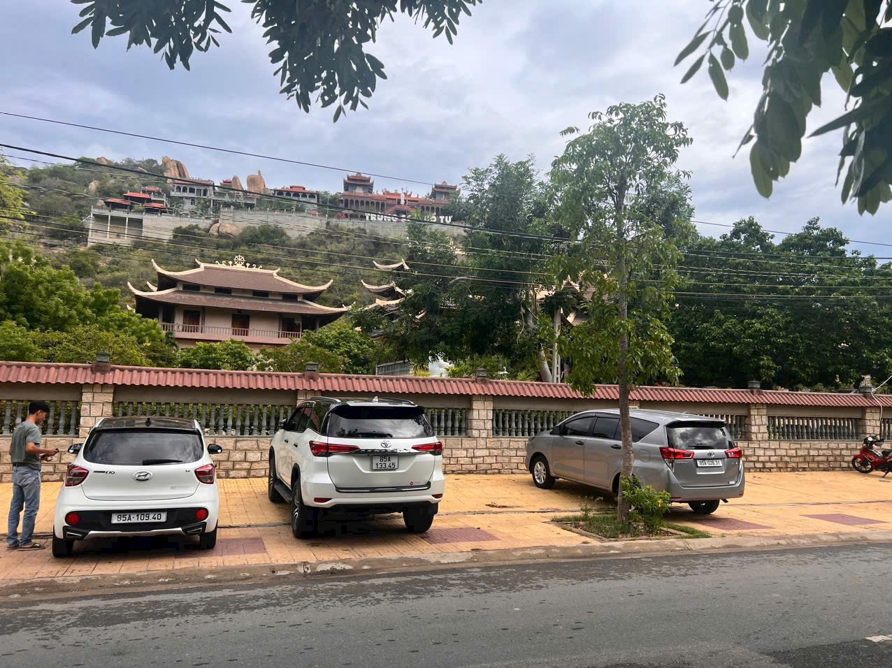 cho thuê xe du lịch ninh thuận, thuê xe 7 chỗ phan rang